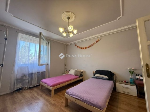 Eladó családi ház, Abonyban 41.9 M Ft, 3 szobás