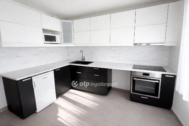 Eladó családi ház, Budapesten, XXI. kerületben 260 M Ft