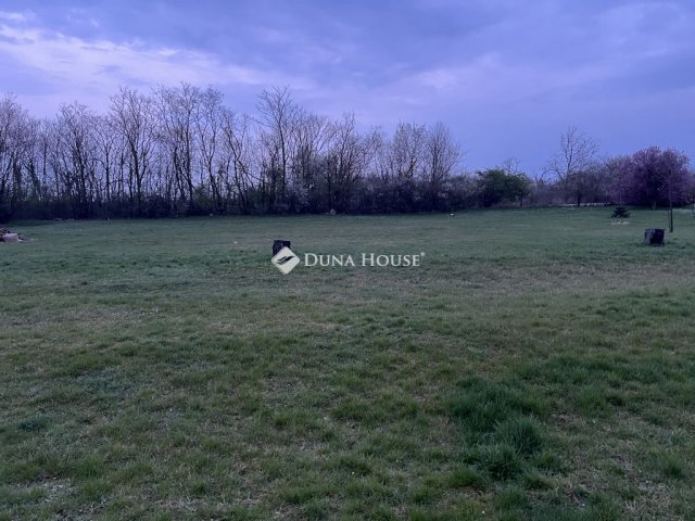 Eladó telek, Sárszentmihályon 24.5 M Ft / költözzbe.hu