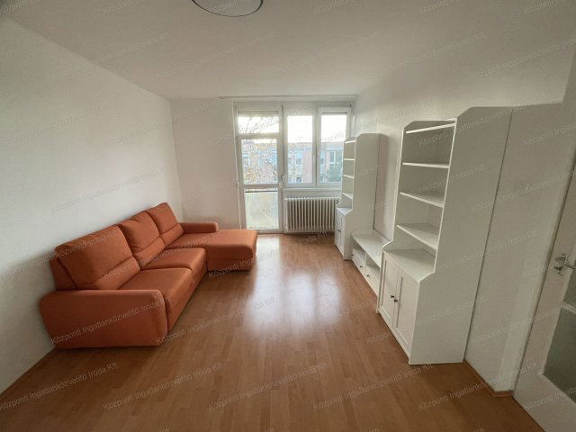 Kiadó téglalakás, albérlet, Tatabányán 190 E Ft / hó