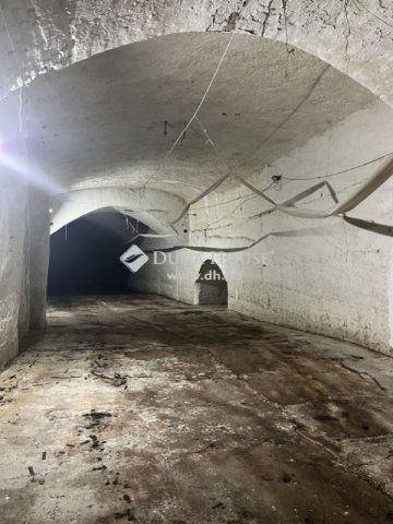 Eladó ipari ingatlan, Budapesten, XXII. kerületben 199.999 M Ft