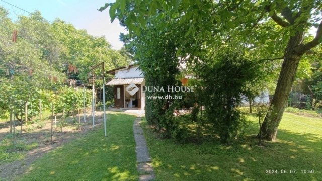 Eladó családi ház, Érden 140 M Ft, 5 szobás