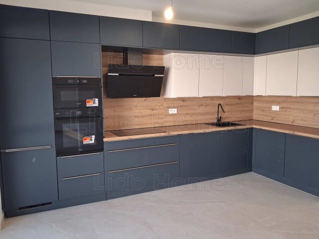 Eladó téglalakás, Alsóörsön 117 M Ft, 3 szobás