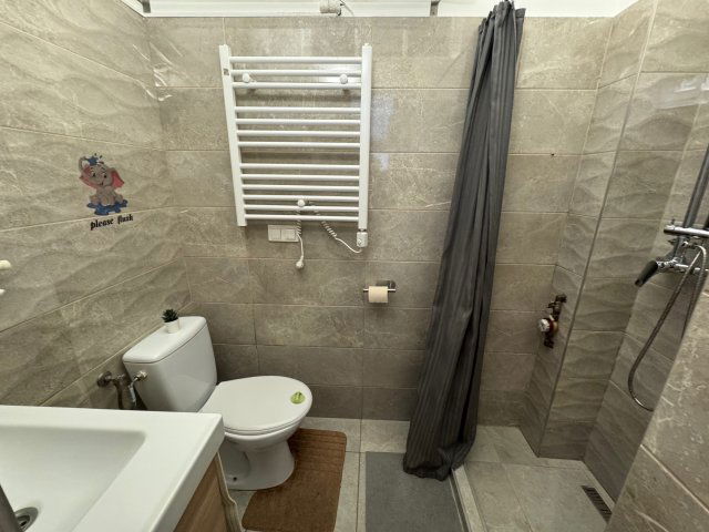 Eladó téglalakás, Budapesten, VI. kerületben, Szondi utcában