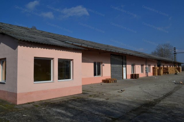 Eladó ipari ingatlan, Kocséren 149 M Ft, 5 szobás