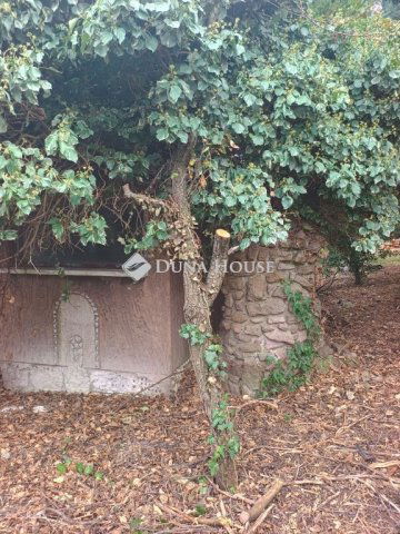 Eladó telek, Cserkúton, József Attila utcában 15 M Ft