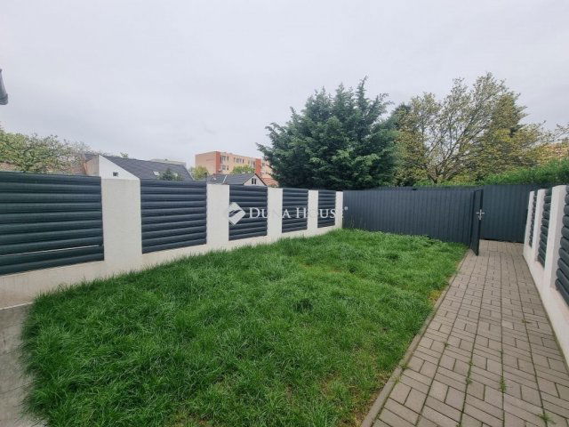 Eladó családi ház, Budapesten, XVIII. kerületben 43.9 M Ft
