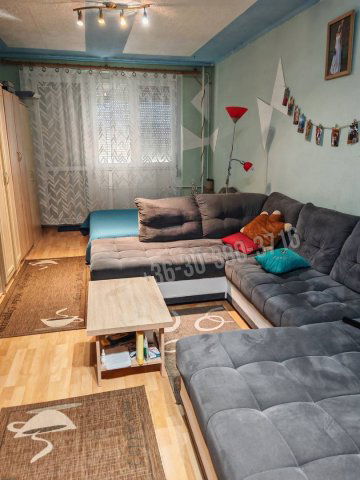 Eladó panellakás, Dunaújvárosban 28.5 M Ft, 2 szobás