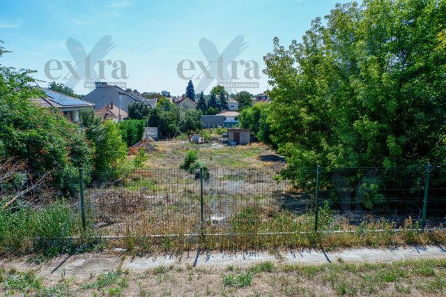 Eladó telek, Szegeden 199 M Ft, 1 szobás / költözzbe.hu
