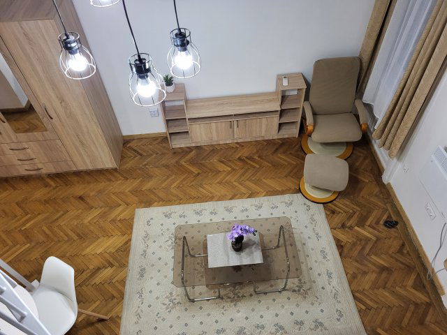 Kiadó téglalakás, albérlet, VI. kerületben, Lovag utcában