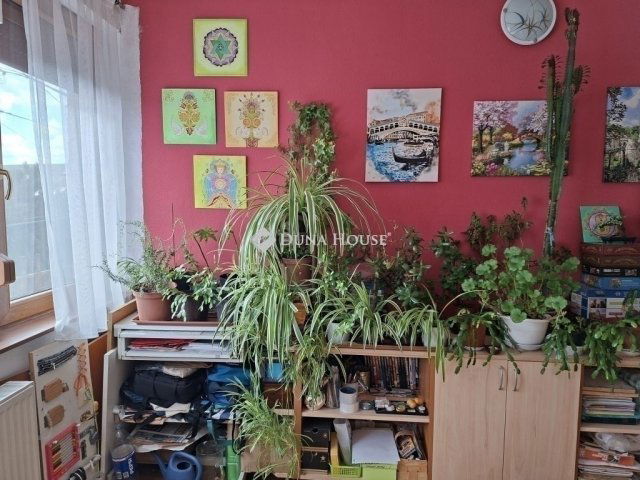 Eladó családi ház, Budapesten, XVII. kerületben 82 M Ft