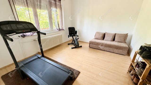 Eladó családi ház, Pilisen 110 M Ft, 6 szobás