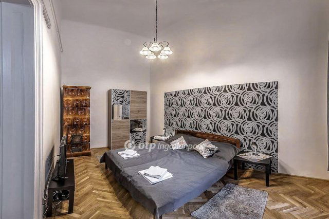 Eladó téglalakás, Budapesten, VIII. kerületben 66.5 M Ft