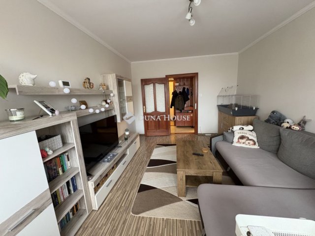 Kiadó panellakás, albérlet, IV. kerületben, Nyár utcában