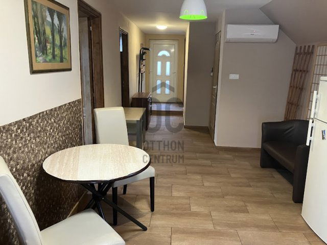 Eladó téglalakás, Pécsett 48.9 M Ft, 2 szobás