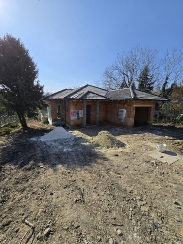 Eladó családi ház, Érden 135 M Ft, 4 szobás