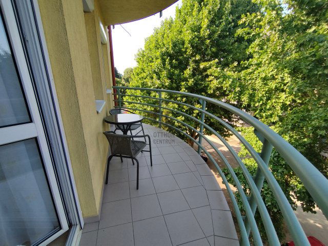 Kiadó téglalakás, albérlet, Siófokon 200 E Ft / hó, 2 szobás