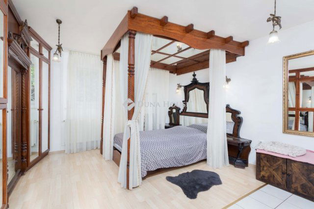 Eladó családi ház, Lébényben 71.7 M Ft, 5 szobás