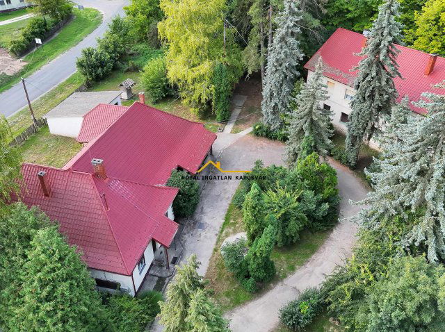 Eladó családi ház, Igalon 69.99 M Ft, 14+5 szobás