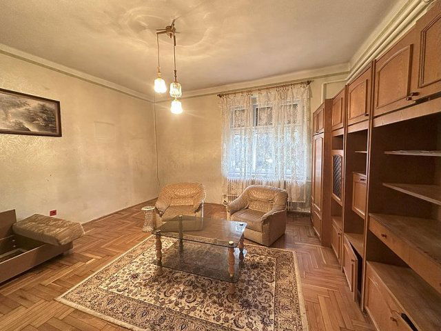 Eladó családi ház, Budapesten, III. kerületben 149.9 M Ft