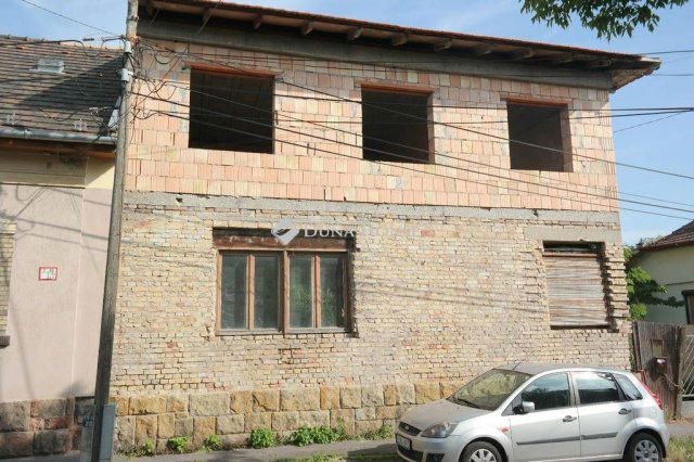 Eladó családi ház, Budapesten, XX. kerületben 84.9 M Ft