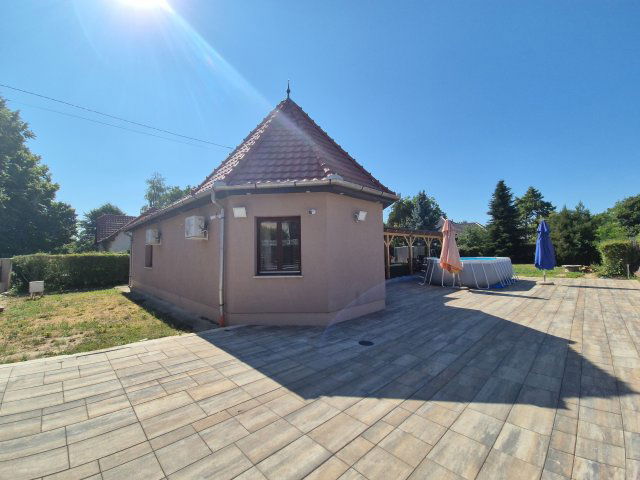 Eladó családi ház, Gödöllőn 158.9 M Ft, 3 szobás