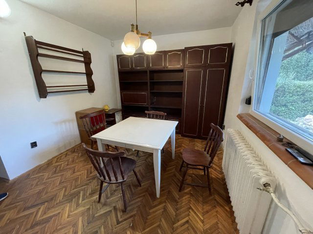 Kiadó téglalakás, albérlet, Székesfehérvárott 130 E Ft / hó