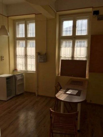 Kiadó téglalakás, albérlet, VIII. kerületben, Szentkirályi utcában