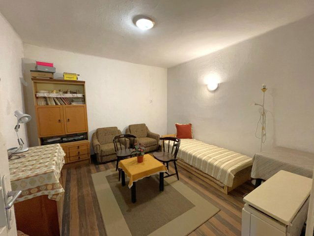 Eladó családi ház, Mezőzomboron 14.6 M Ft, 3 szobás