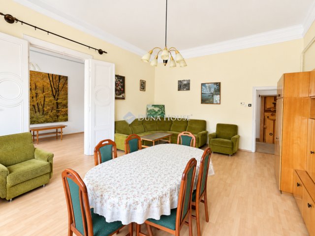 Eladó családi ház, Dunakeszin 71 M Ft, 4 szobás