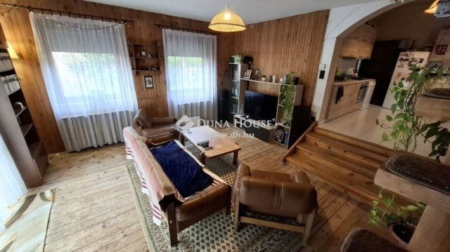 Eladó családi ház, Budapesten, XVIII. kerületben 156.9 M Ft