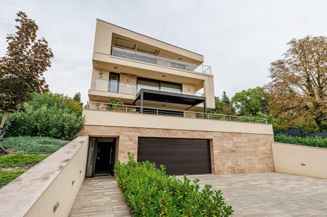 Eladó téglalakás, Budapesten, XI. kerületben 610 M Ft, 7 szobás