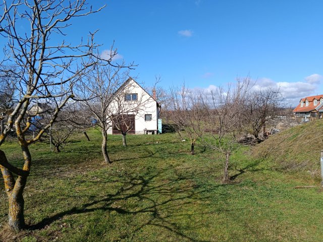 Eladó mezogazdasagi ingatlan, Öskün 28 M Ft