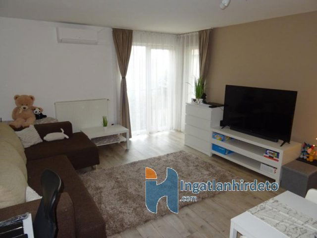 Eladó téglalakás, Budapesten, XV. kerületben 96.9 M Ft