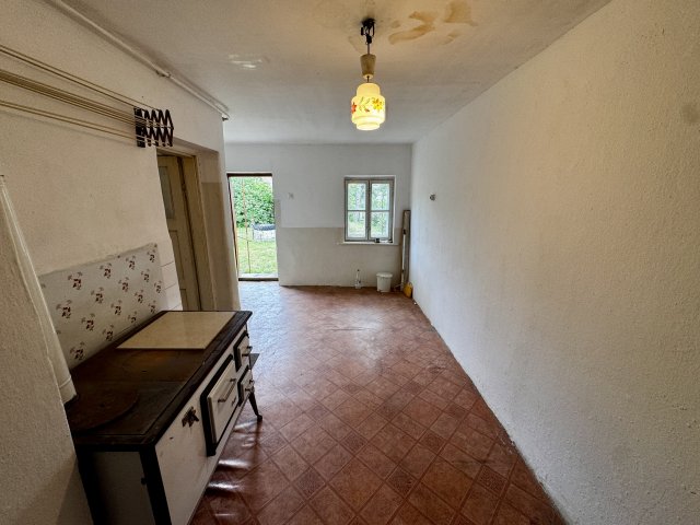 Eladó családi ház, Ongán 16.5 M Ft, 2 szobás