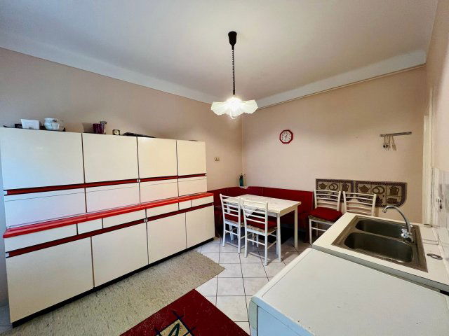 Eladó családi ház, Kiskőrösön 41.5 M Ft, 3 szobás