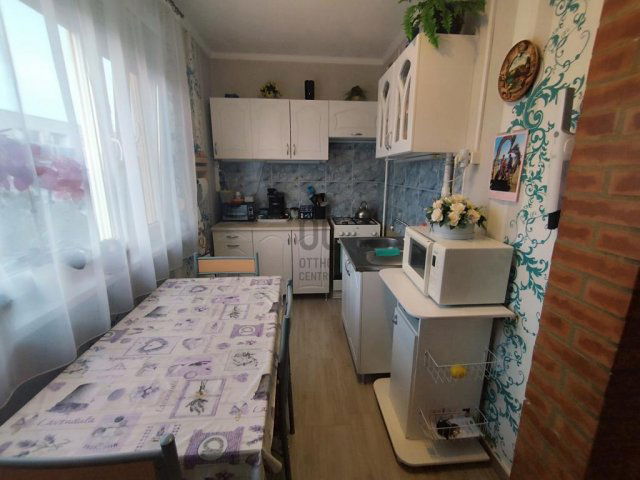 Eladó panellakás, Nagykőrösön 31.5 M Ft, 2 szobás