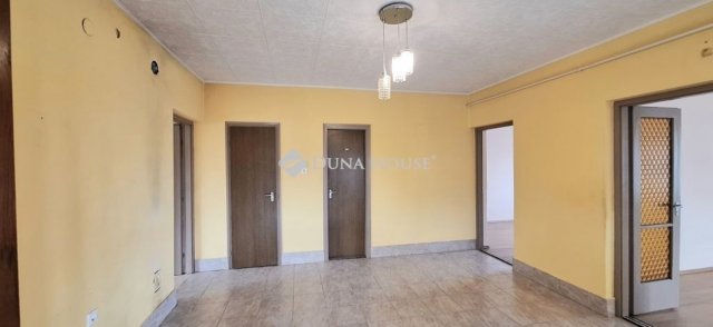 Eladó családi ház, Kecskeméten 69 M Ft, 4 szobás