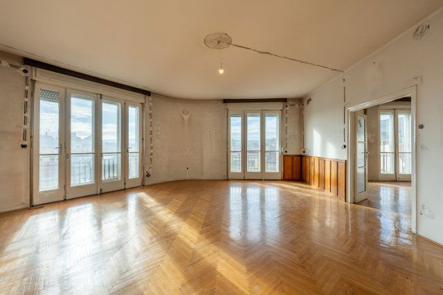 Eladó téglalakás, II. kerületben, Szilágyi Erzsébet fasoron