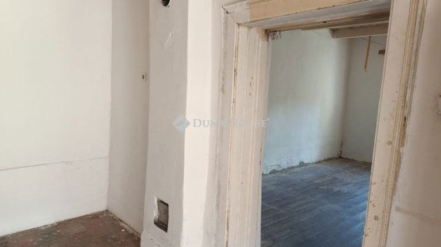 Eladó családi ház, Szentmártonkátán 17.5 M Ft, 2 szobás
