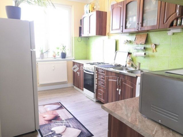 Eladó panellakás, Budapesten, XX. kerületben 66 M Ft, 2 szobás