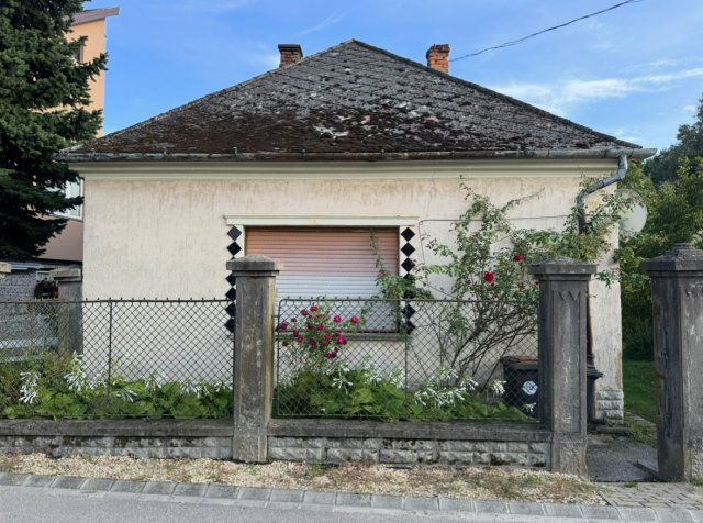 Eladó családi ház, Véneken 24.9 M Ft, 2+1 szobás