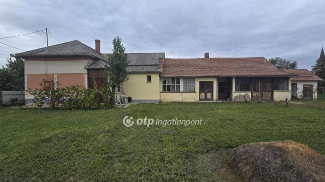 Eladó családi ház, Püspökladányban 25.5 M Ft, 2 szobás