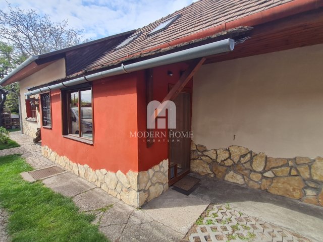 Eladó családi ház, Székesfehérvárott 79 M Ft, 4 szobás