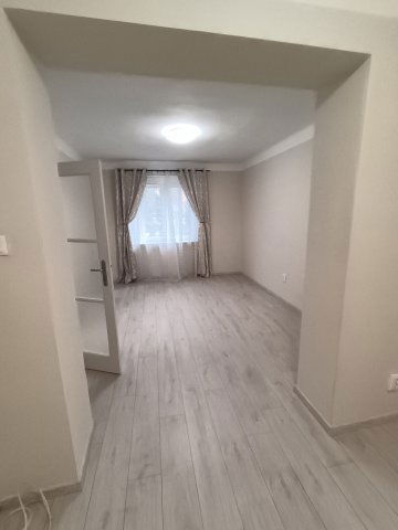 Eladó téglalakás, Székesfehérvárott 39.7 M Ft, 1 szobás