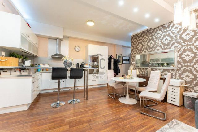 Eladó téglalakás, Budapesten, I. kerületben 185 M Ft, 3 szobás