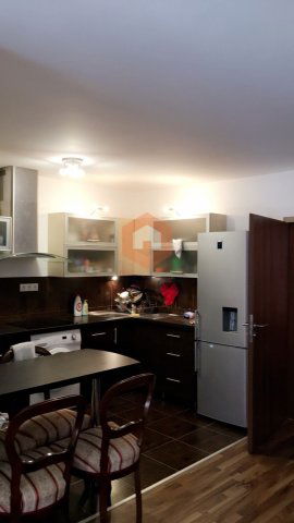 Kiadó téglalakás, albérlet, Pécsett 200 E Ft / hó, 2 szobás