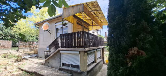 Eladó családi ház, Felsőnyéken 14.9 M Ft, 2 szobás