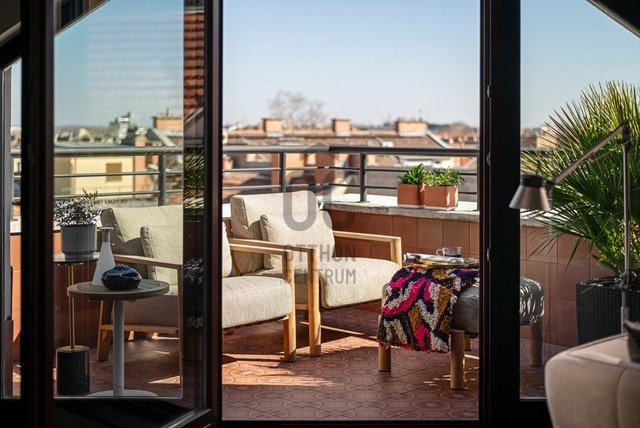 Eladó téglalakás, Budapesten, VI. kerületben, Szondi utcában