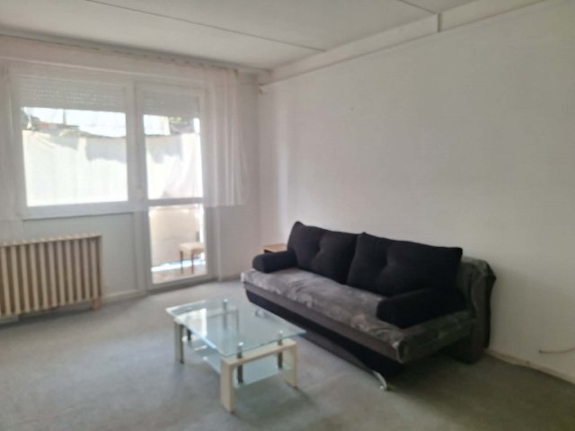 Kiadó panellakás, albérlet, Miskolcon 110 E Ft / hó, 1+1 szobás